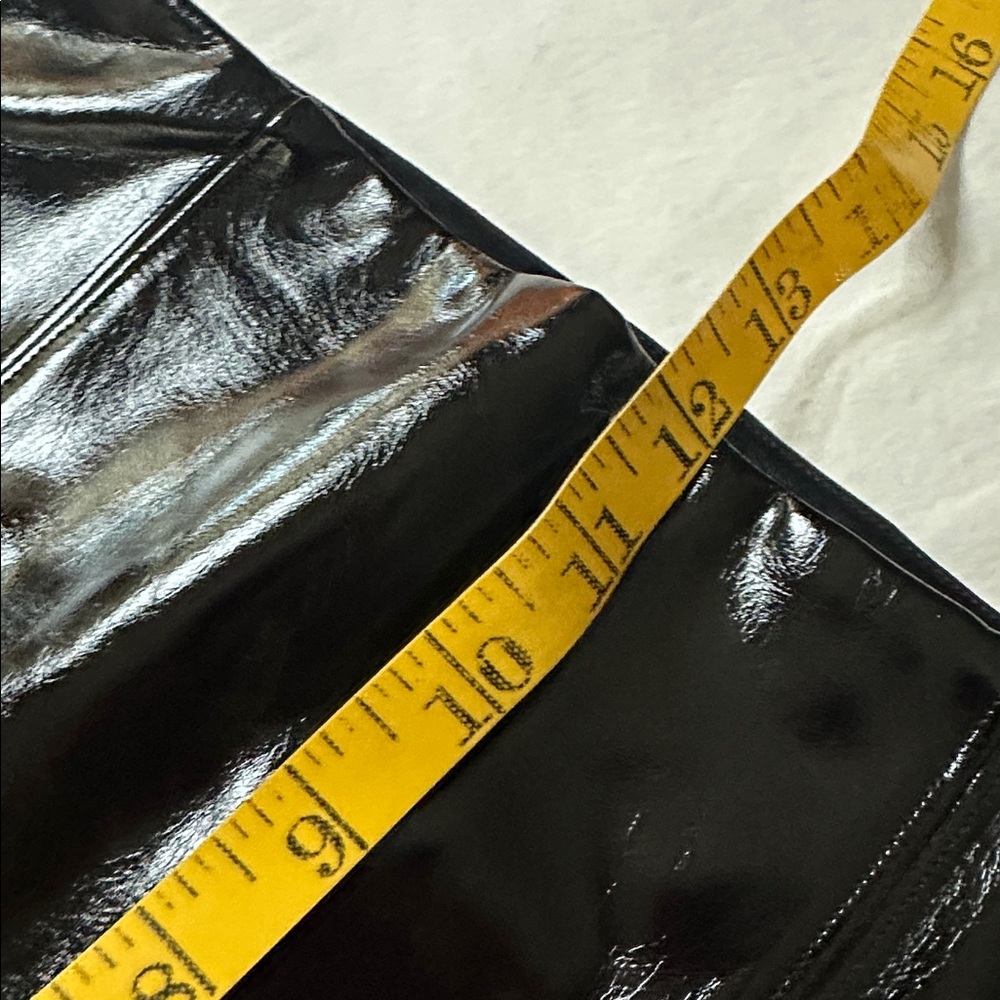 Spanx Faux Patent Leather Leggings Size L - Picture 9 of 12